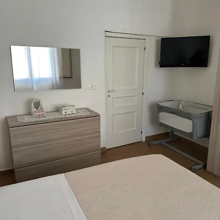 Apartment Sister House